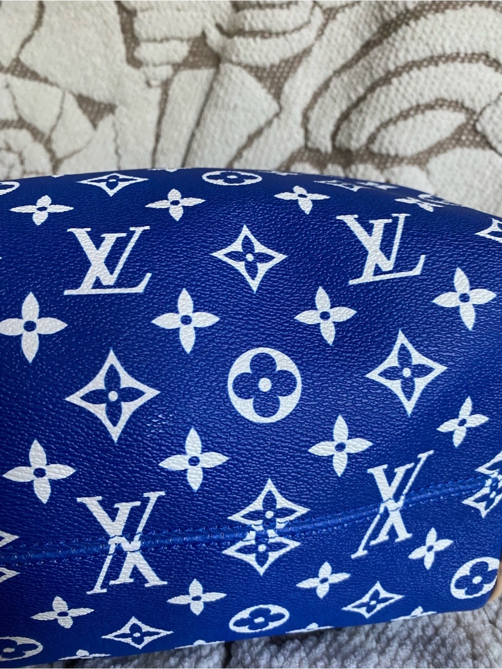 SHOULDER BAG - Picture 10 of 16